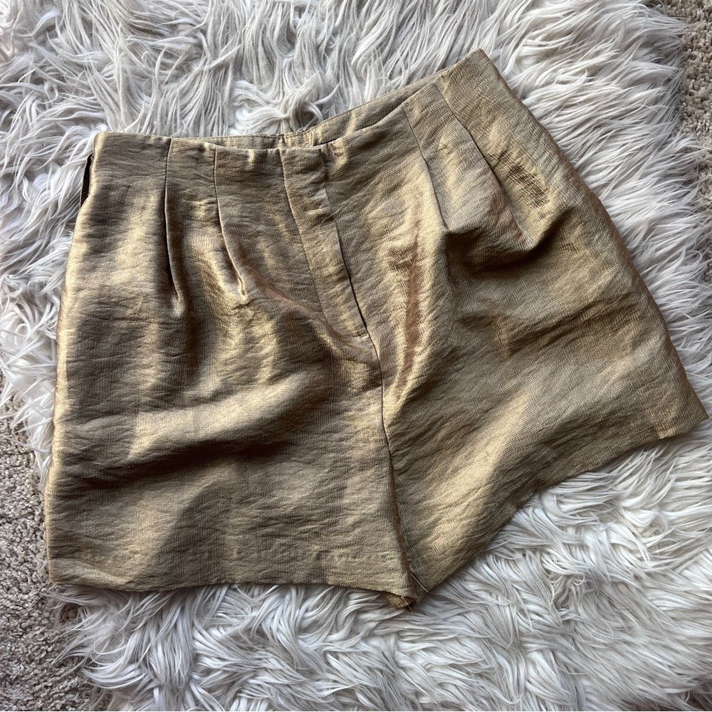 Zara Women's Gold Shorts